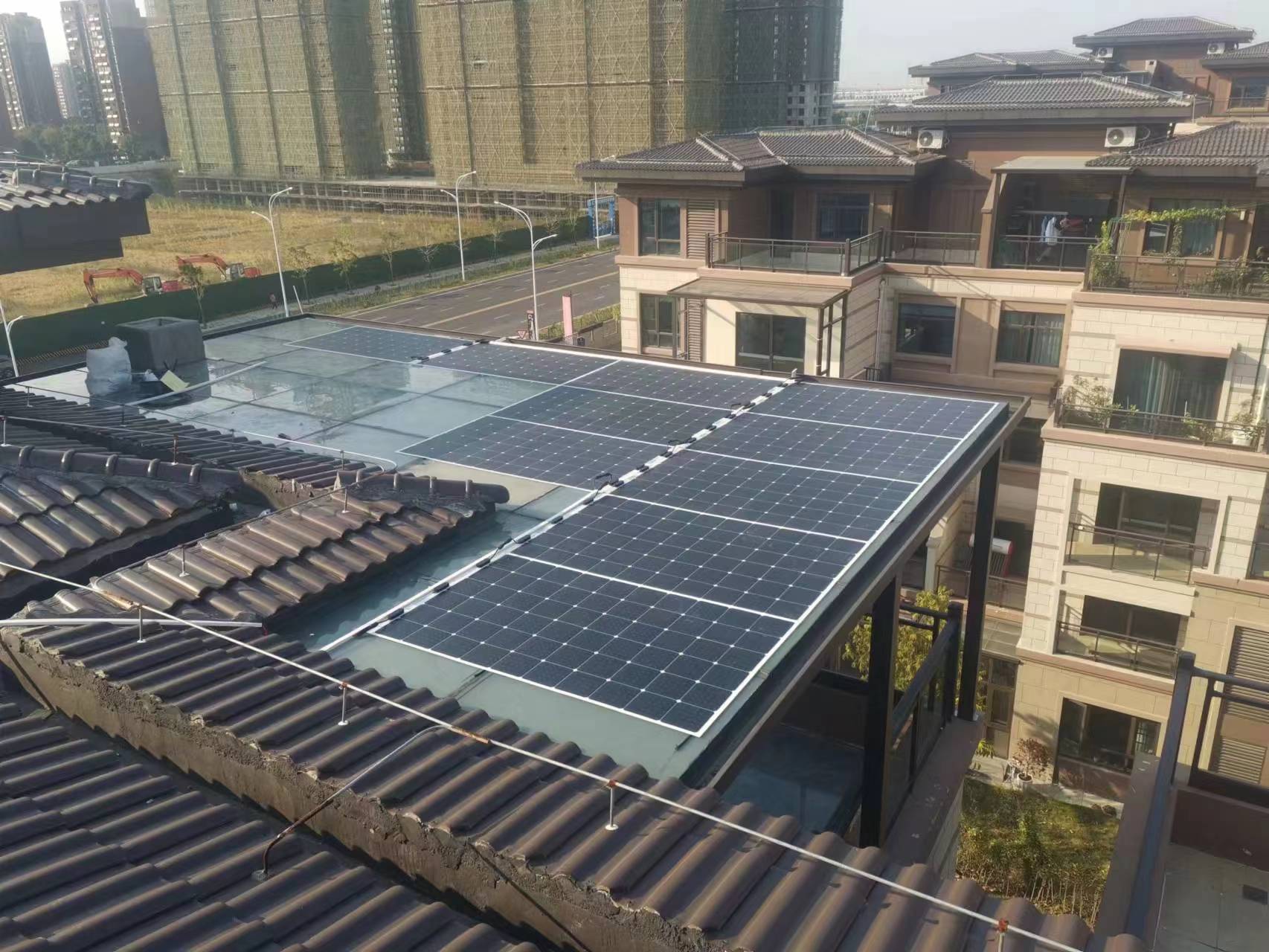 十堰已经搭建好的玻璃阳光房还能加盖光伏吗？答案是可以的